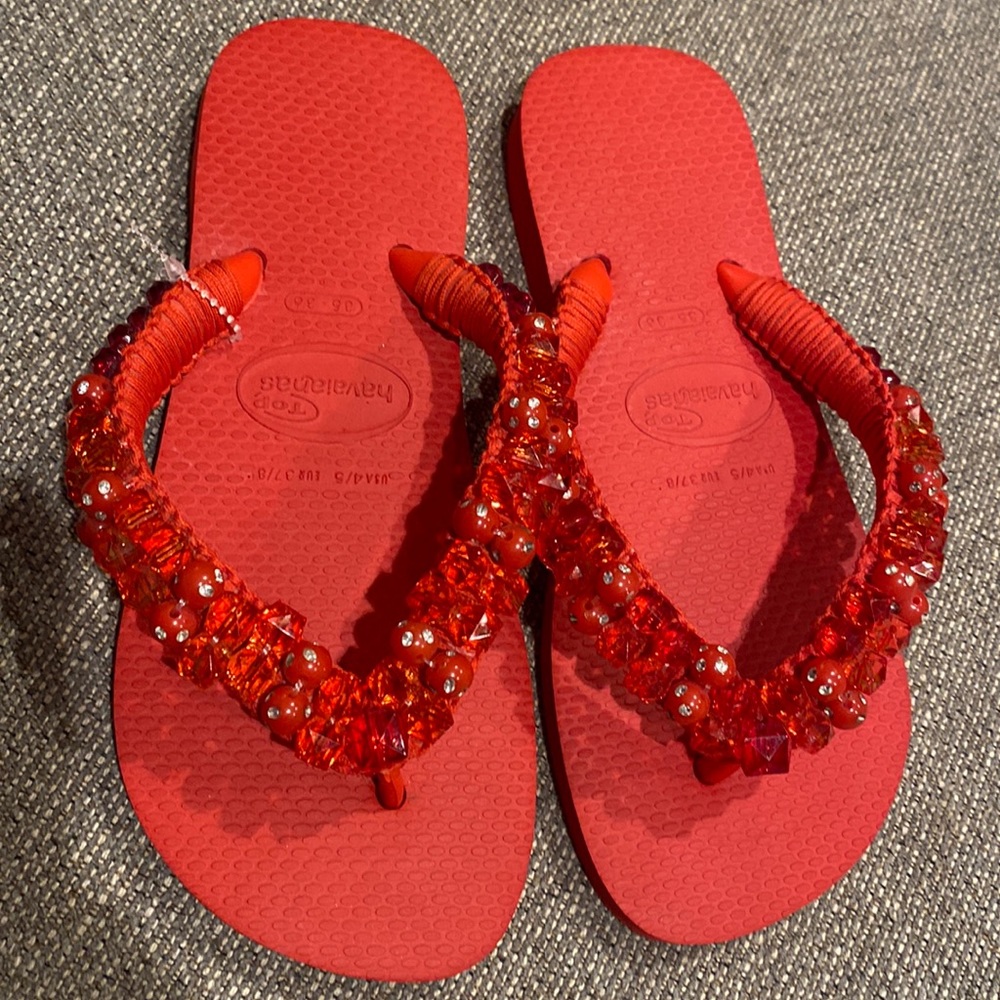 Havaianas flip flops size 4-5